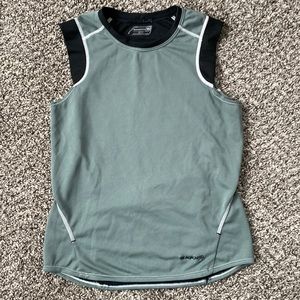 Sugoi sleeveless top XS
